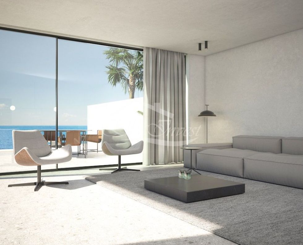 Penthouse for sale in  Callao Salvaje, Spain - 4869