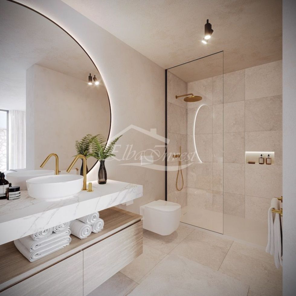 Penthouse for sale in  Callao Salvaje, Spain - 5386