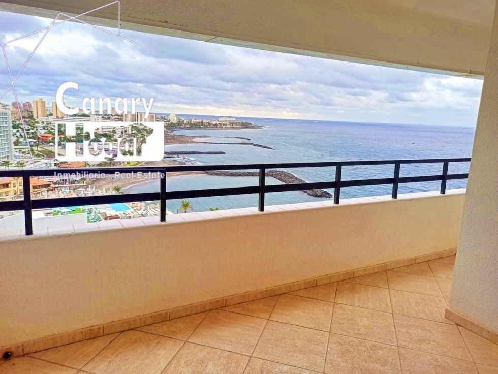 Penthouse for sale in  Costa Adeje, Spain - 053491