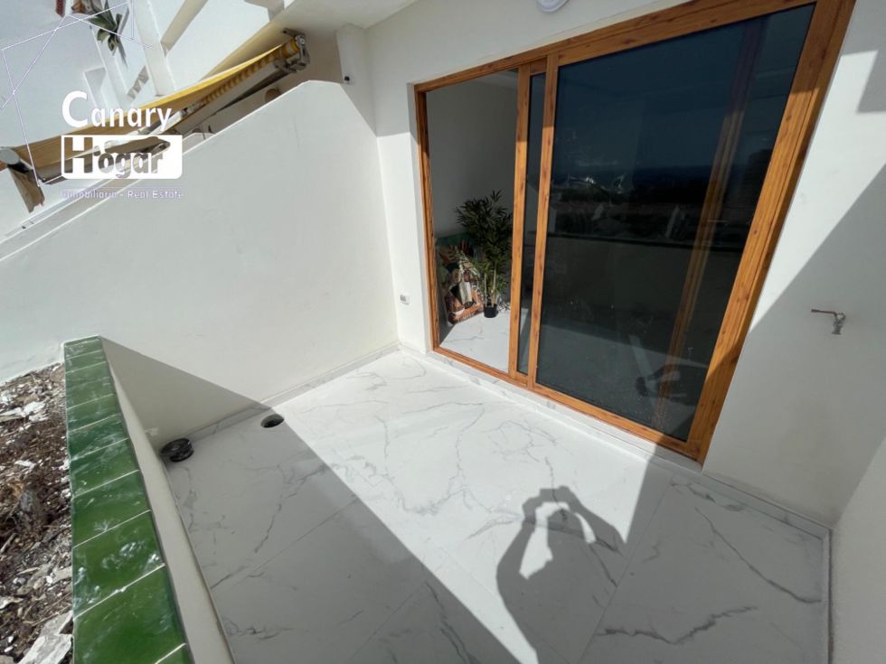 Penthouse for sale in  Costa Adeje, Spain - 055511