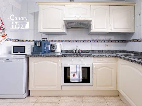 Penthouse for sale in  Costa Adeje, Spain - 056431