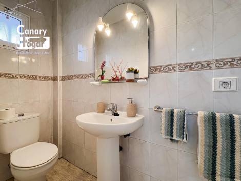 Penthouse for sale in  Costa Adeje, Spain - 056431