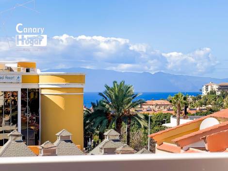 Penthouse for sale in  Costa Adeje, Spain - 056431