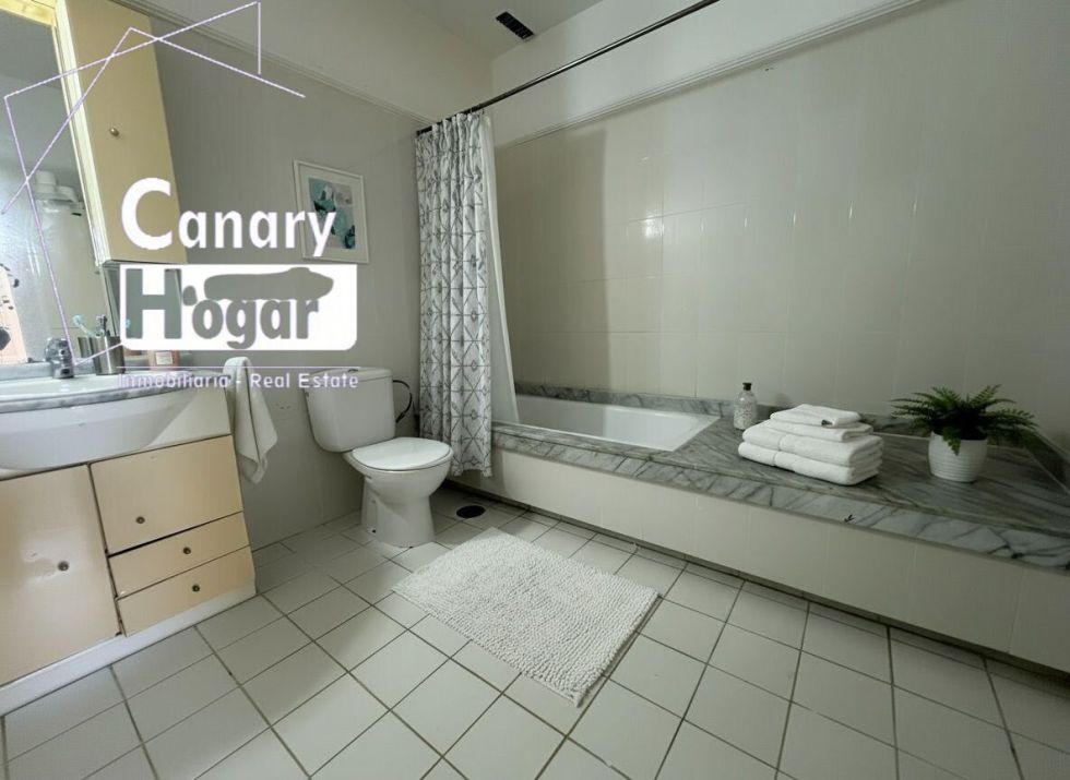 Penthouse for sale in  Costa Adeje, Spain - 057541