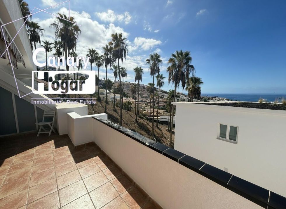 Penthouse for sale in  Costa Adeje, Spain - 057541
