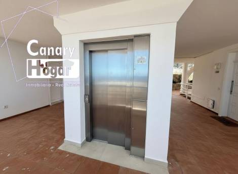 Penthouse for sale in  Costa Adeje, Spain - 057541