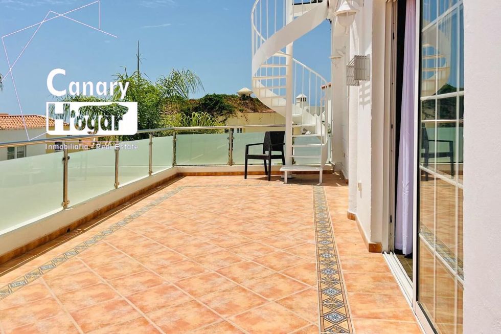 Penthouse for sale in  Costa Adeje, Spain - 057551