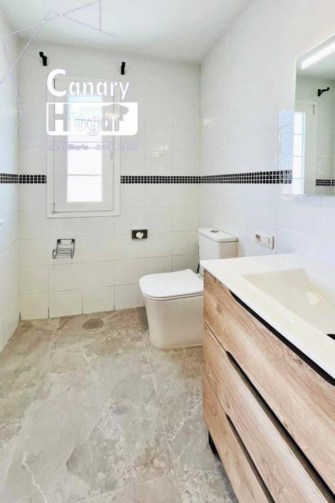 Penthouse for sale in  Costa Adeje, Spain - 057551