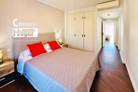 Penthouse for sale in  Costa Adeje, Spain - 057551