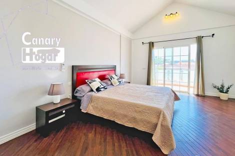 Penthouse for sale in  Costa Adeje, Spain - 057551