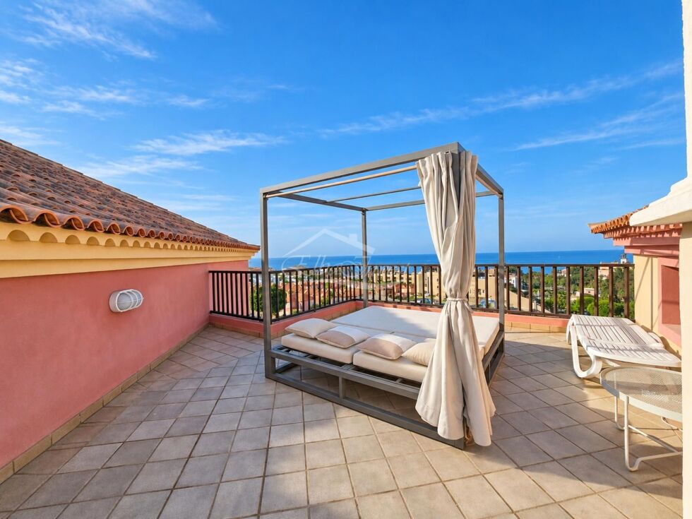 Penthouse for sale in  Costa Adeje, Spain - 6018