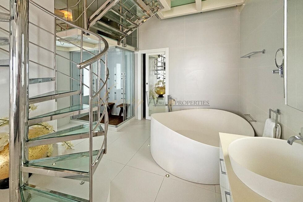 Penthouse for sale in  Costa Adeje, Spain - LWP7082 Villamar - San Eugenio Bajo