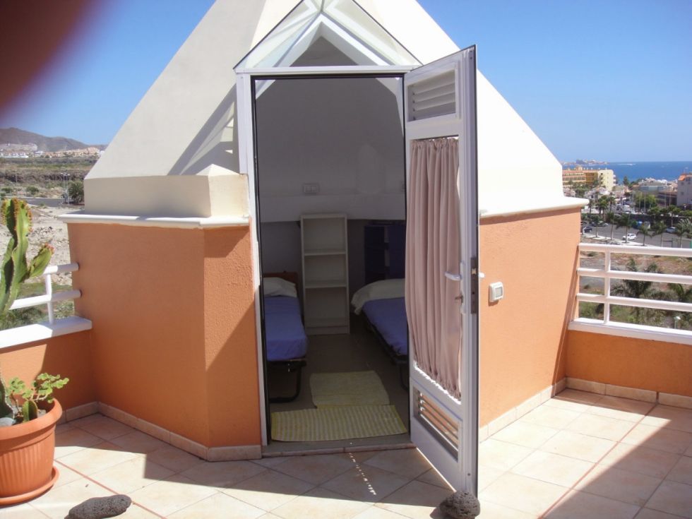 Penthouse for sale in  La Caleta, Spain - 043201