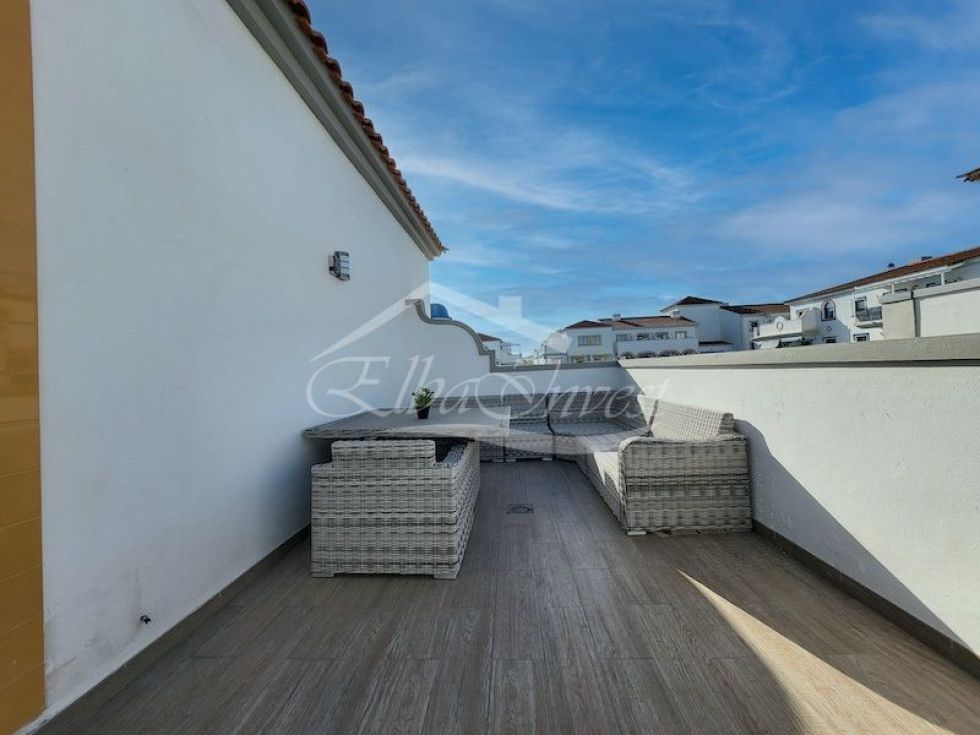 Penthouse for sale in  Las Chafiras, Spain - 5405