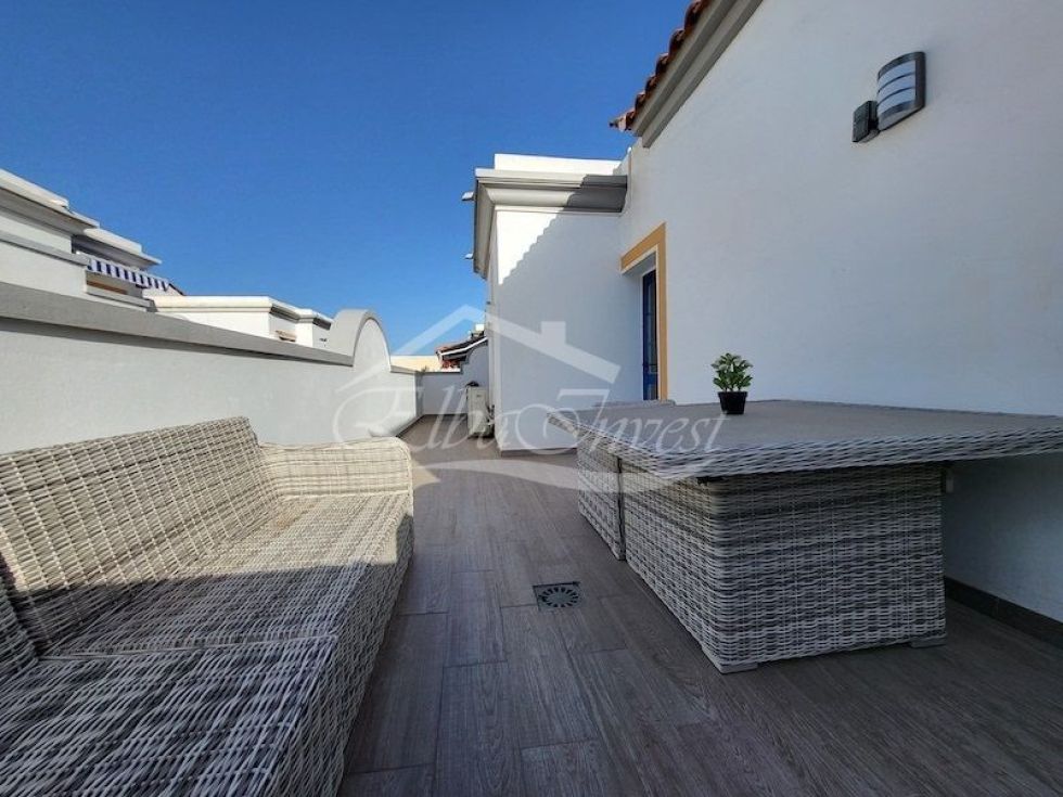 Penthouse for sale in  Las Chafiras, Spain - 5405