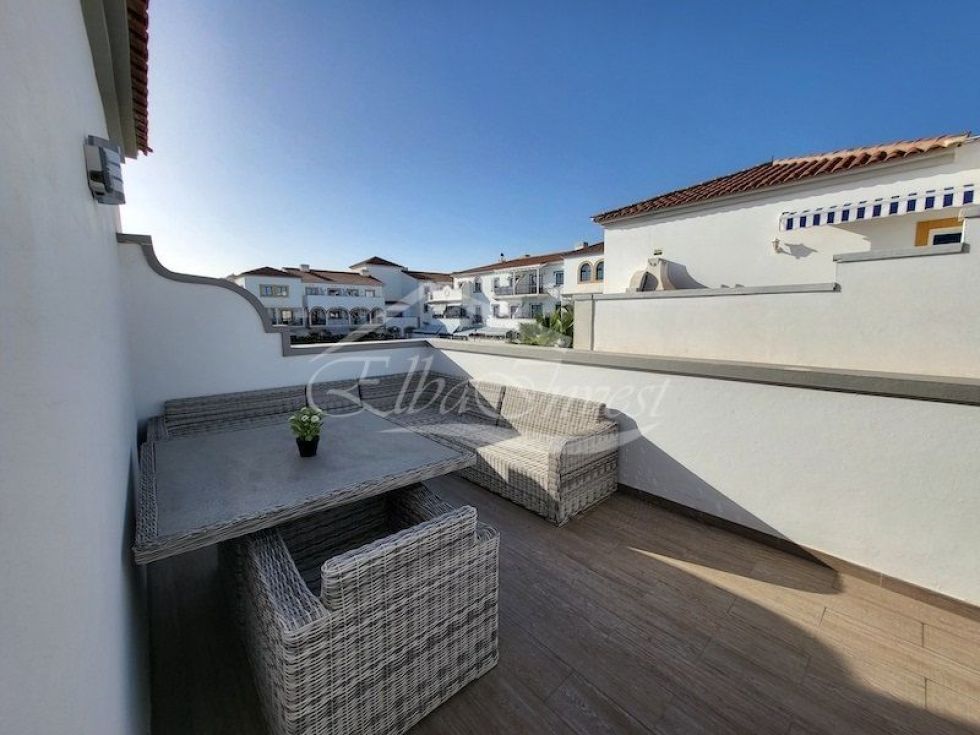 Penthouse for sale in  Las Chafiras, Spain - 5405