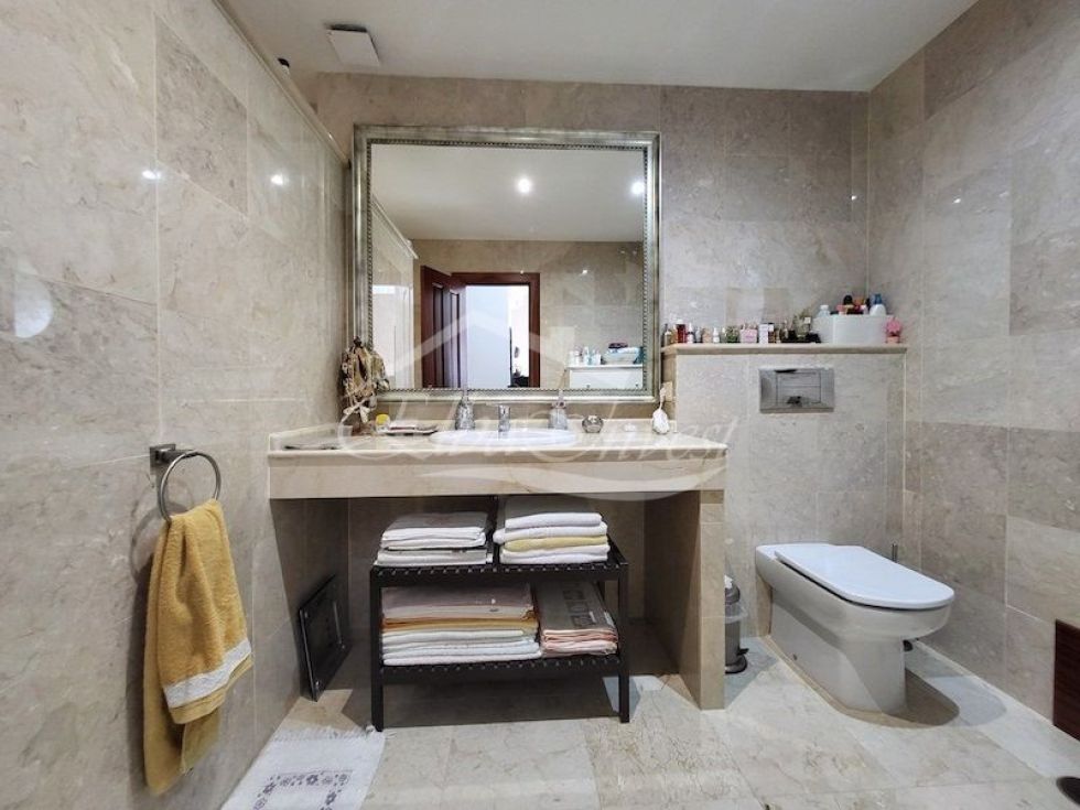 Penthouse for sale in  Las Chafiras, Spain - 5405