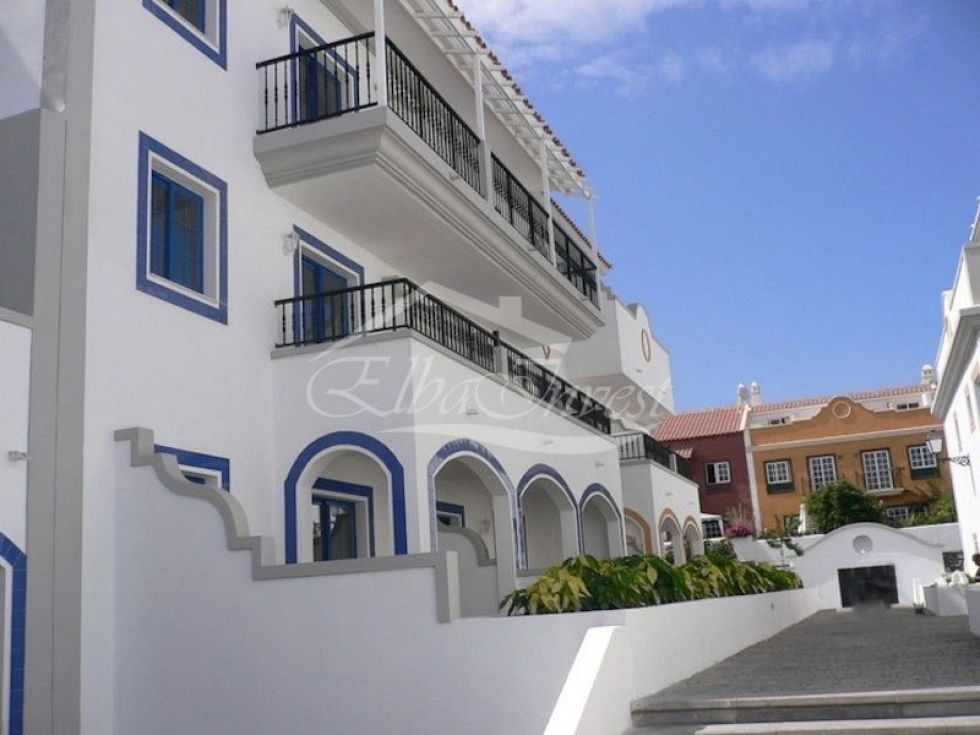 Penthouse for sale in  Las Chafiras, Spain - 5405