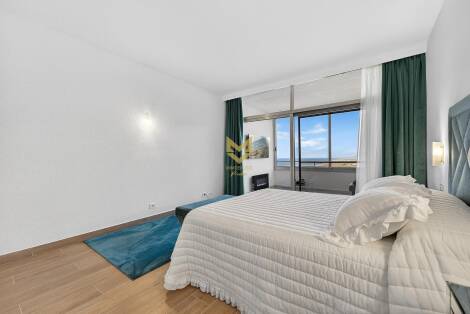 Penthouse for sale in  Marazul, Spain - P00097