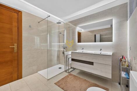 Penthouse for sale in  Marazul, Spain - P00097