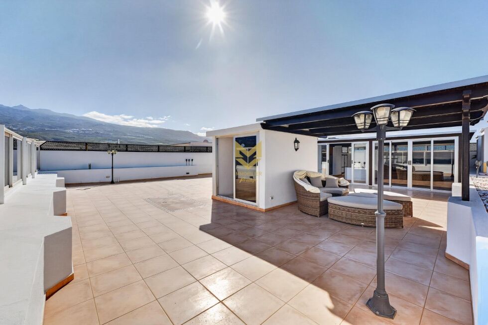 Penthouse for sale in  Marazul, Spain - P00097