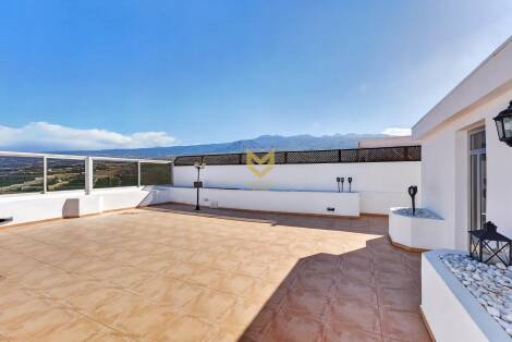 Penthouse for sale in  Marazul, Spain - P00097