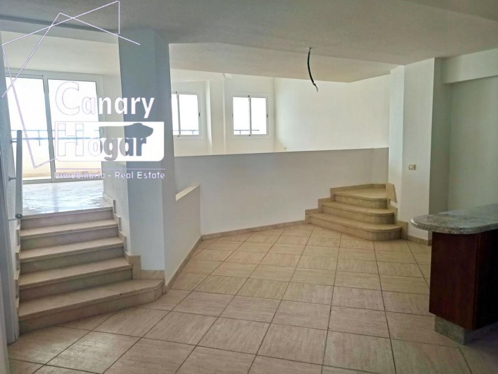 Penthouse for sale in  San Eugenio Alto, Spain - 049891