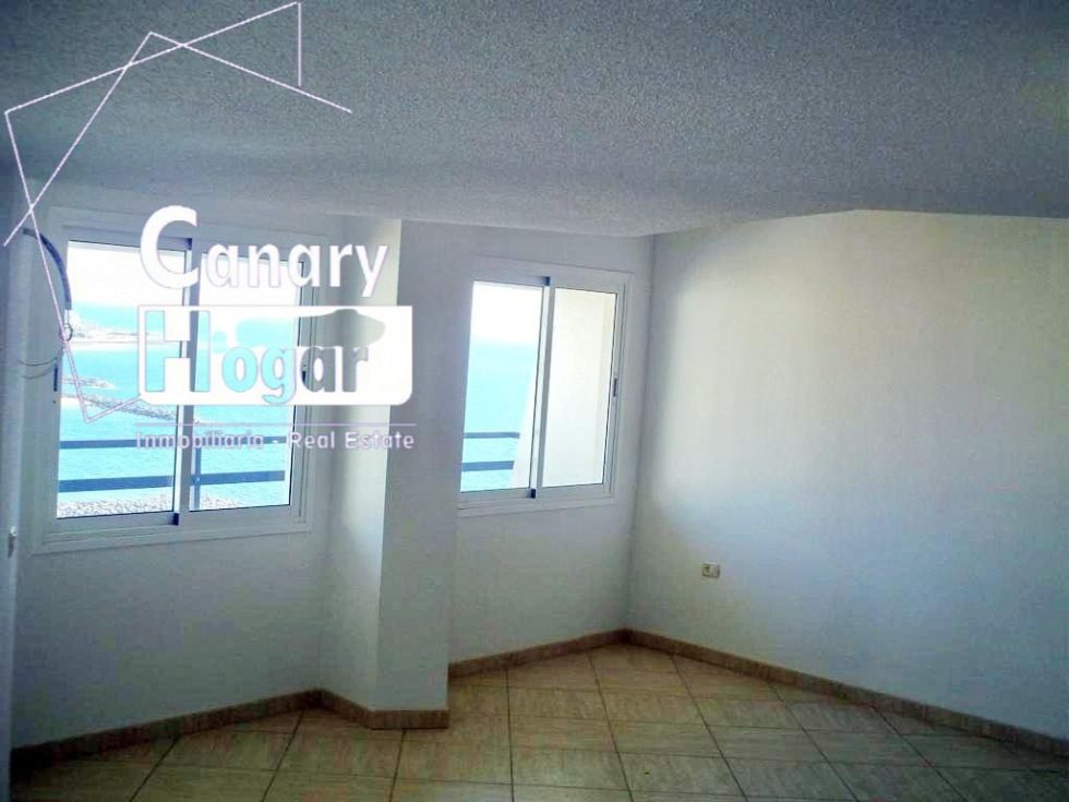 Penthouse for sale in  San Eugenio Alto, Spain - 049891