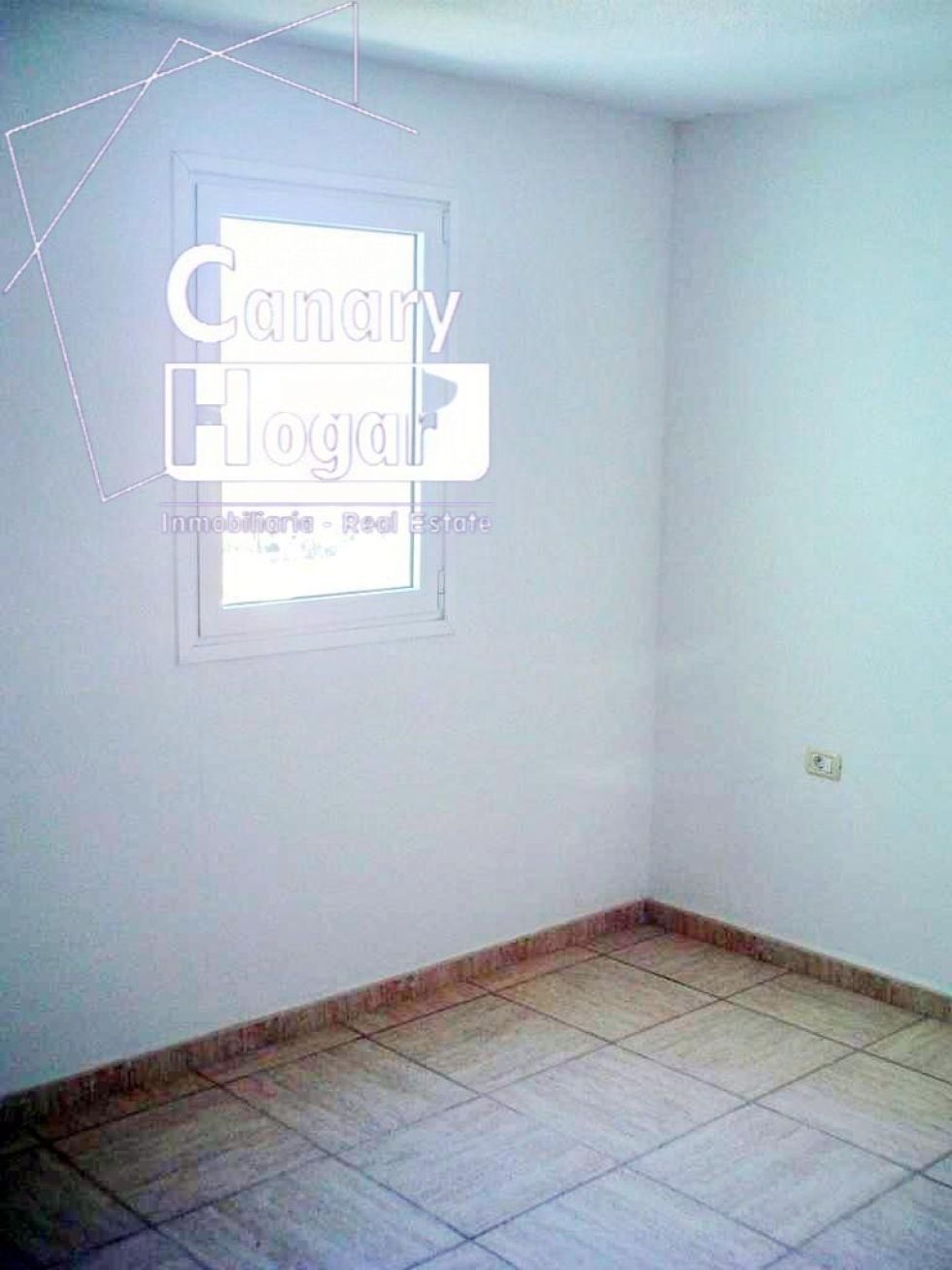 Penthouse for sale in  San Eugenio Alto, Spain - 049891