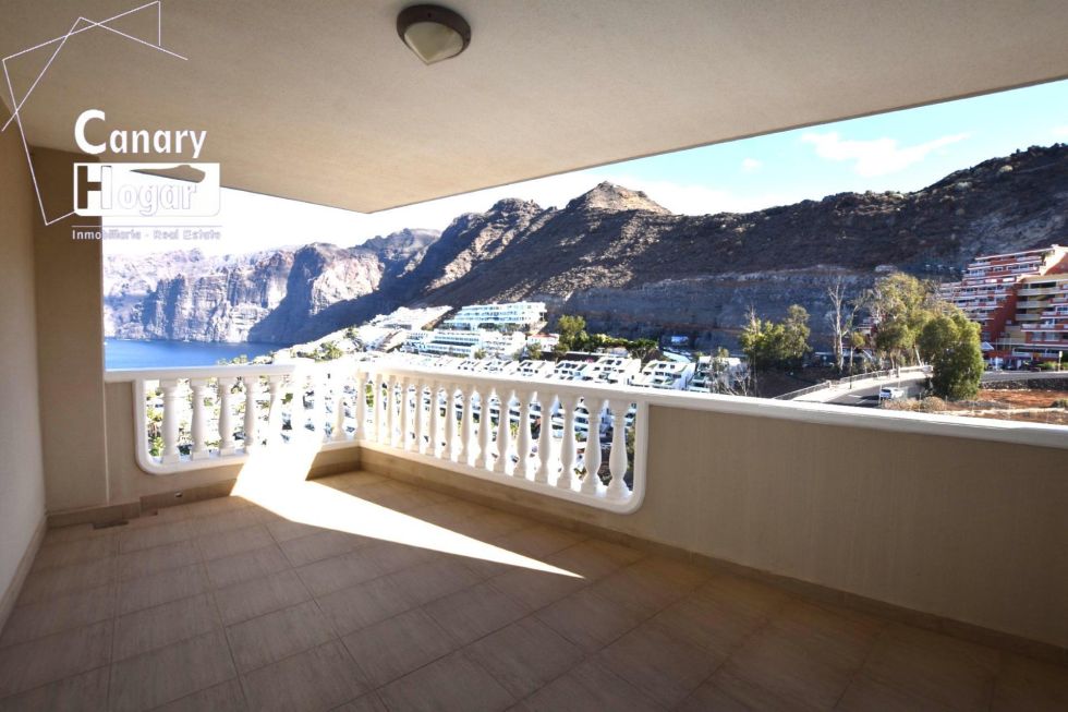 Penthouse for sale in  Santiago del Teide, Spain - 051991