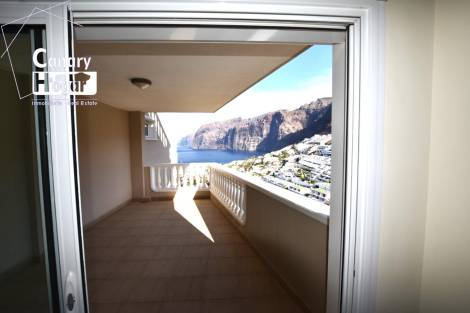 Penthouse for sale in  Santiago del Teide, Spain - 051991