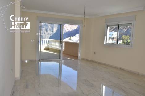Penthouse for sale in  Santiago del Teide, Spain - 051991