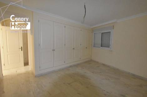 Penthouse for sale in  Santiago del Teide, Spain - 051991