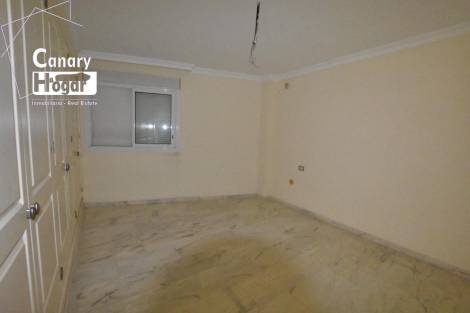 Penthouse for sale in  Santiago del Teide, Spain - 051991