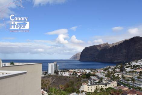 Penthouse for sale in  Santiago del Teide, Spain - 052001