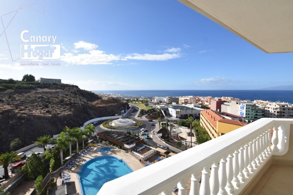 Penthouse for sale in  Santiago del Teide, Spain - 055681