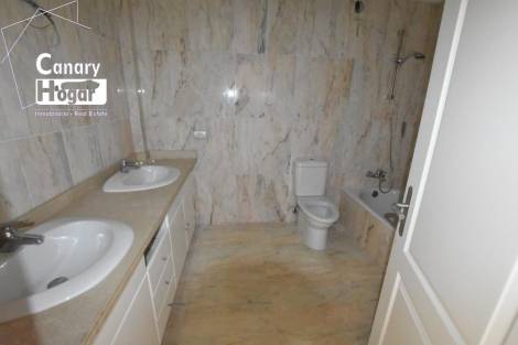 Penthouse for sale in  Santiago del Teide, Spain - 055681