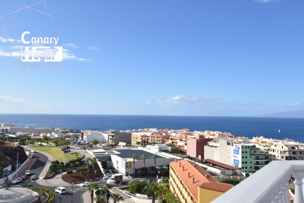 Penthouse for sale in  Santiago del Teide, Spain - 055681