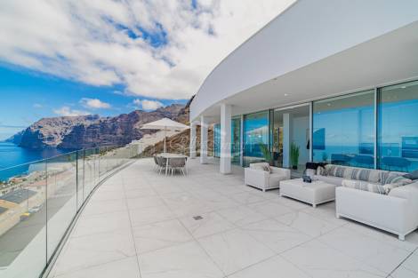 Penthouse for sale in  Santiago del Teide, Spain - 5800