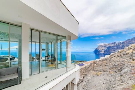 Penthouse for sale in  Santiago del Teide, Spain - 5800