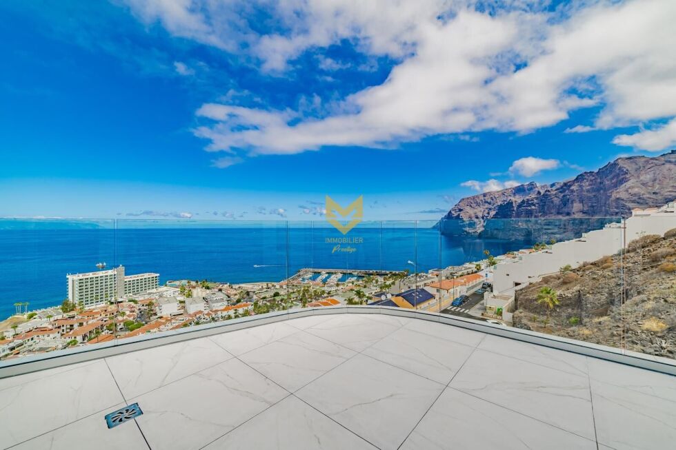 Penthouse for sale in  Santiago del Teide, Spain - P00048