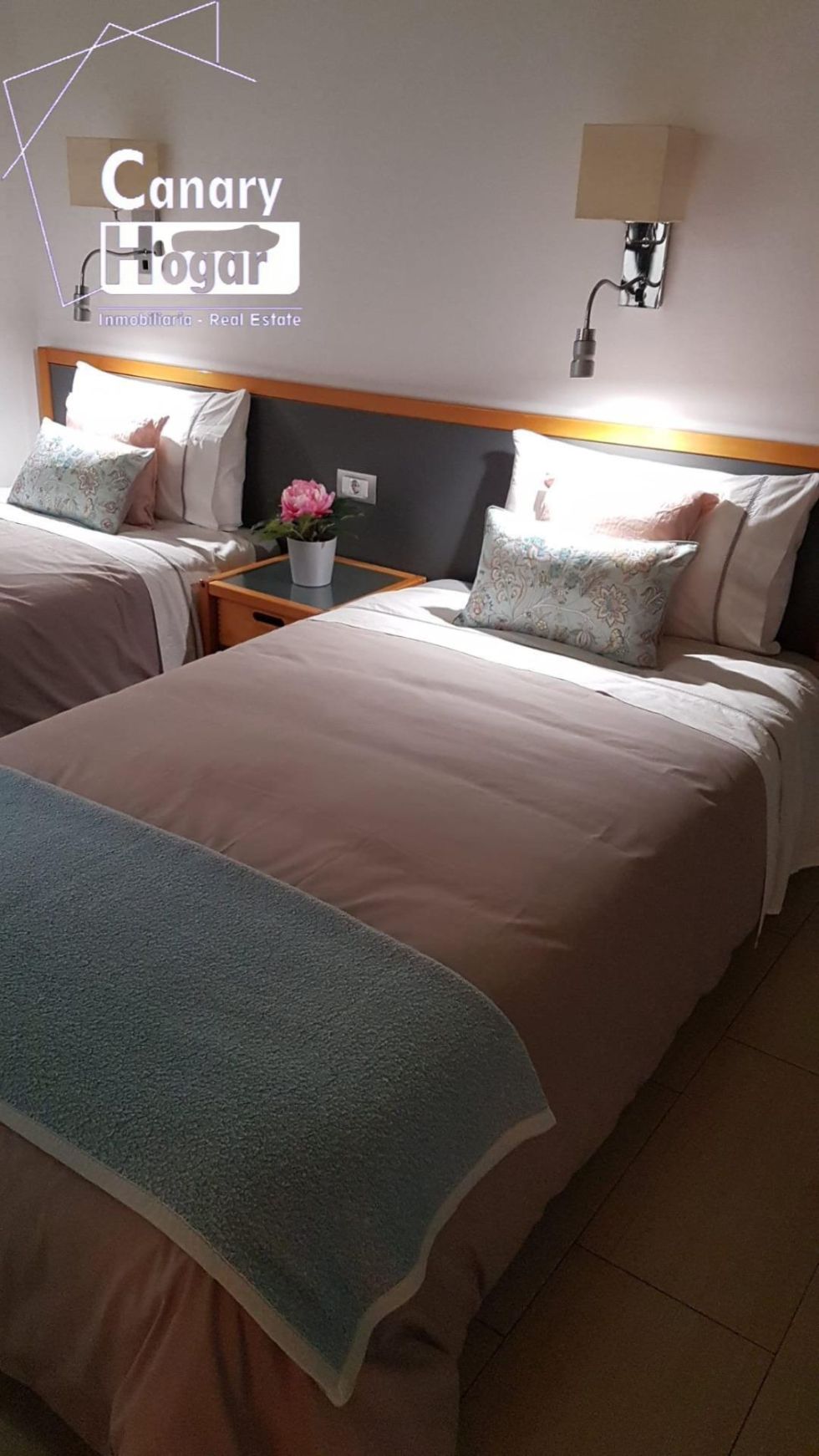 Penthouse for sale in  Playa de la Américas, Spain - 056791