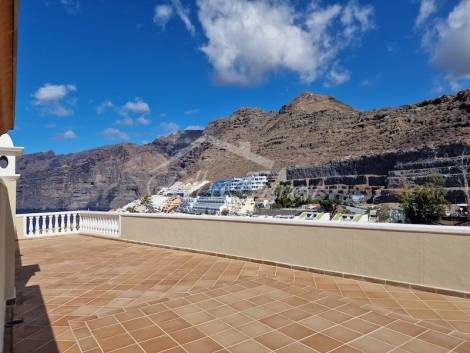 Penthouse for sale in  Acantilados de Los Gigantes, Spain - 5023