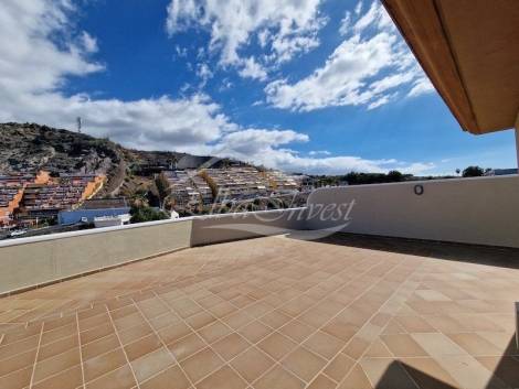 Penthouse for sale in  Acantilados de Los Gigantes, Spain - 5023