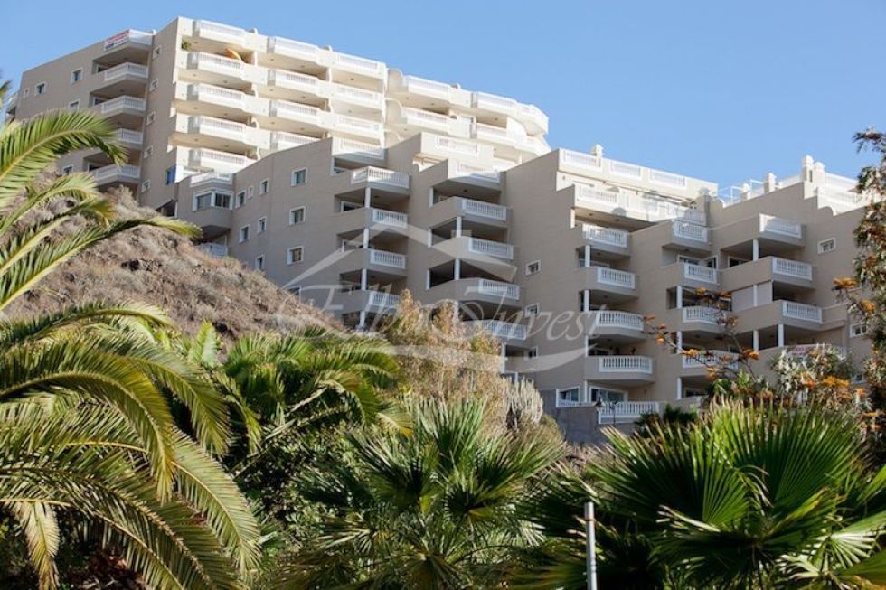 Penthouse for sale in  Acantilados de Los Gigantes, Spain - 5024