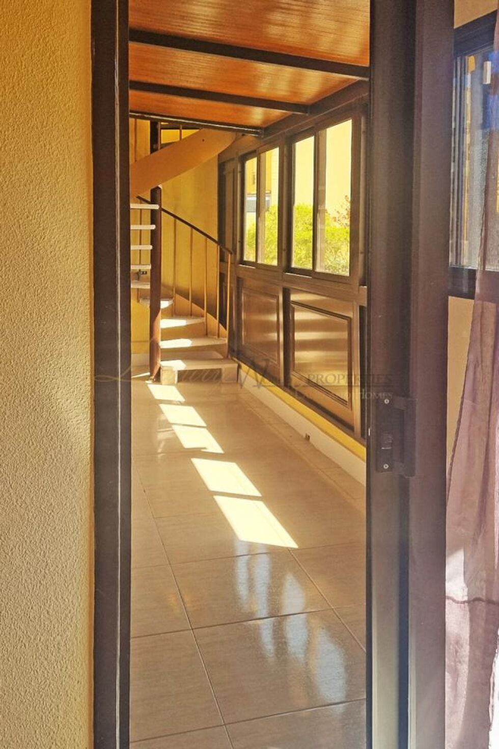 Penthouse for sale in  Cho II, Spain - LWP6087 Aneto I - Parque de la Reina