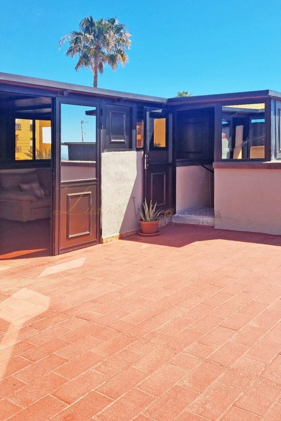 Penthouse for sale in  Cho II, Spain - LWP6087 Aneto I - Parque de la Reina