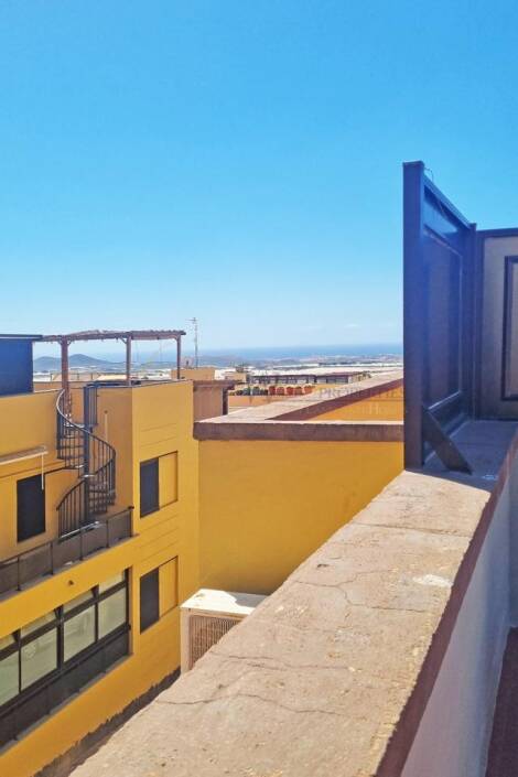 Penthouse for sale in  Cho II, Spain - LWP6087 Aneto I - Parque de la Reina