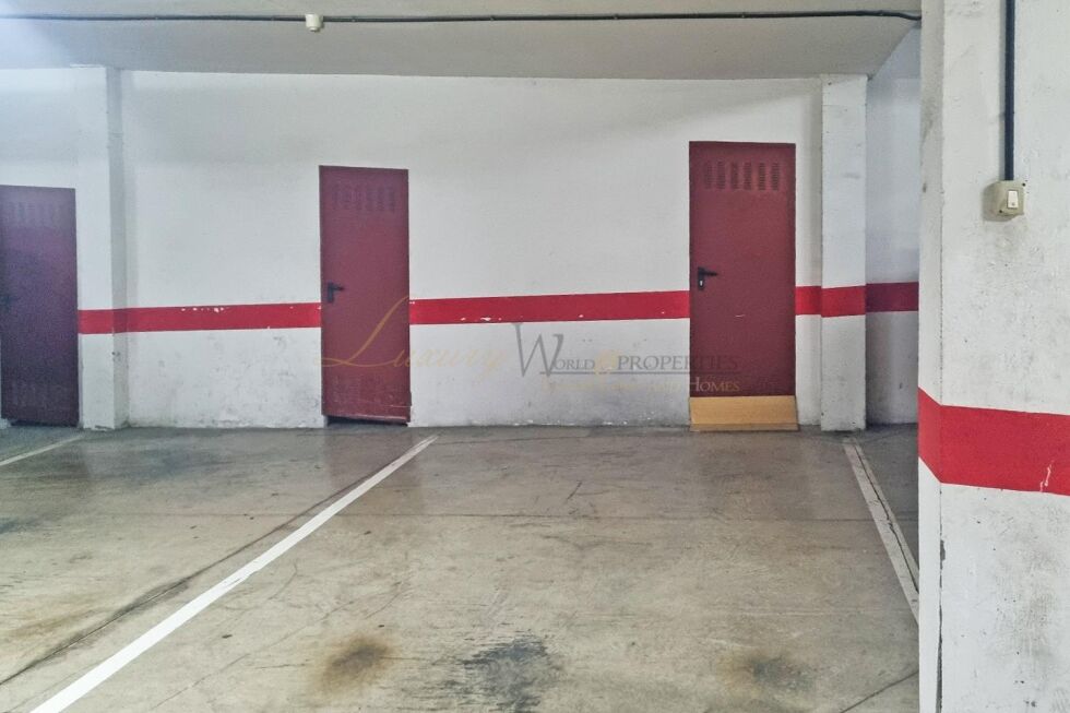 Penthouse for sale in  Cho II, Spain - LWP6087 Aneto I - Parque de la Reina