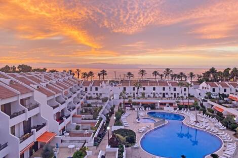 Penthouse for sale in  Playa de las Américas, Spain - LWP7105 Parque Santiago 1 - Las Americas